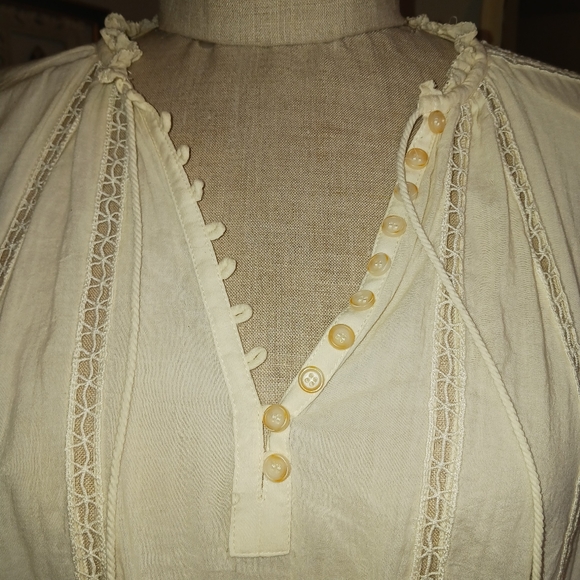 Spell & The Gypsy Top - Picture 3 of 11